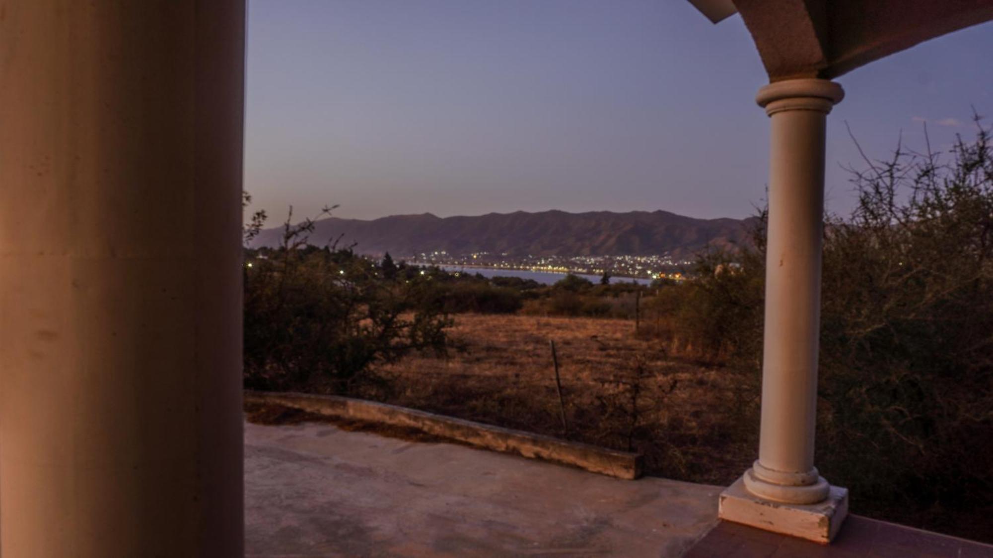 Cala - Mirador De Sierras. * Villa Parque Siquiman